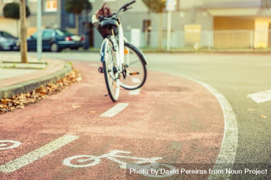 np_Bicycle parked in bike lane_4dpzd4_free